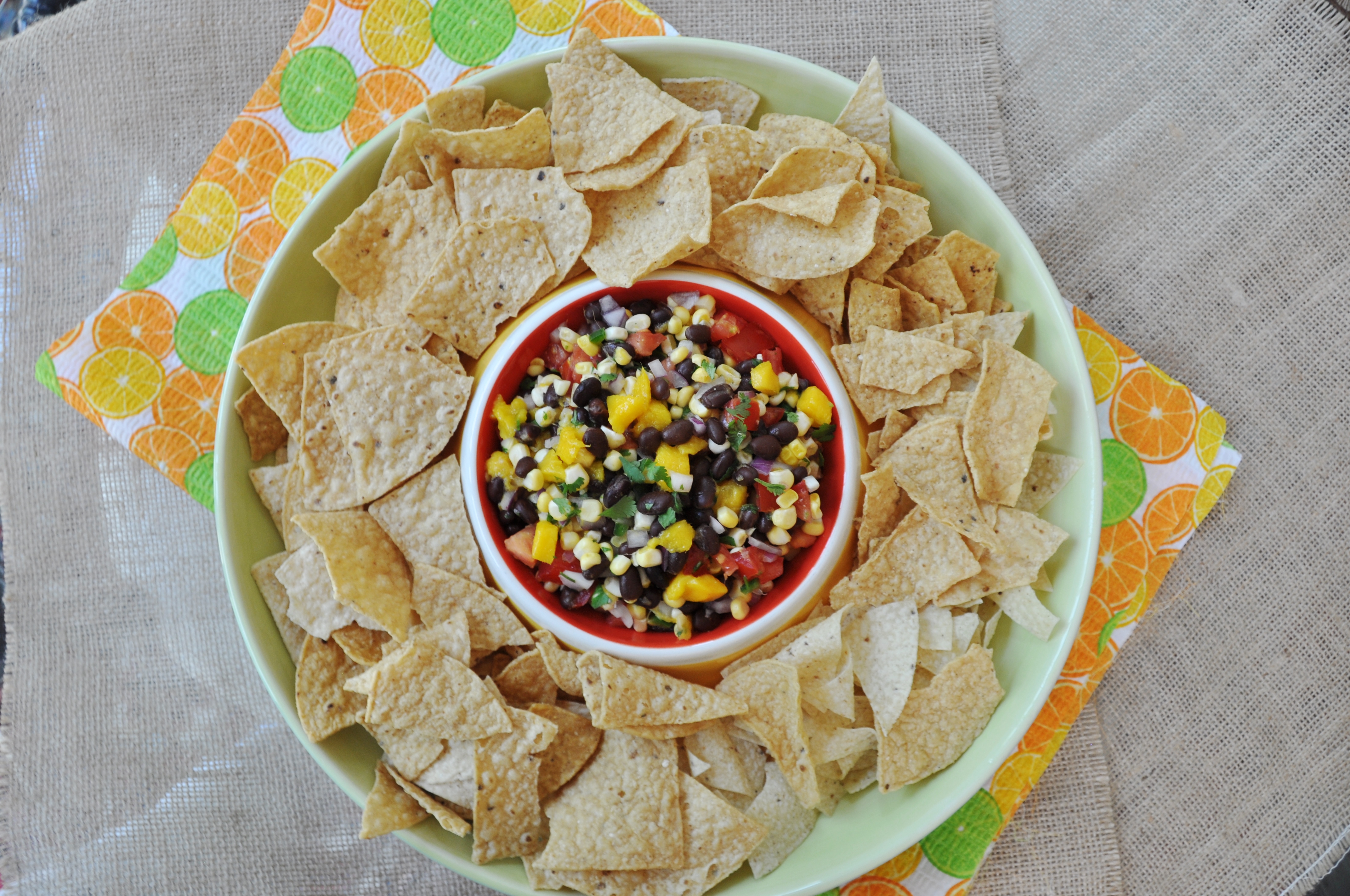 Black Bean and Mango Salsa Veganosity