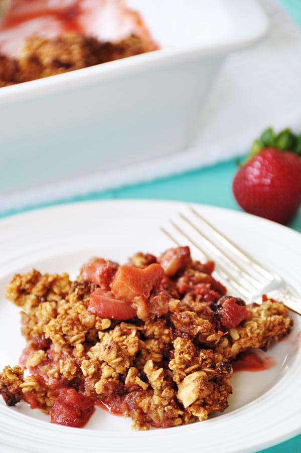 Vegan GlutenFree Strawberry Rhubarb Crumble Veganosity