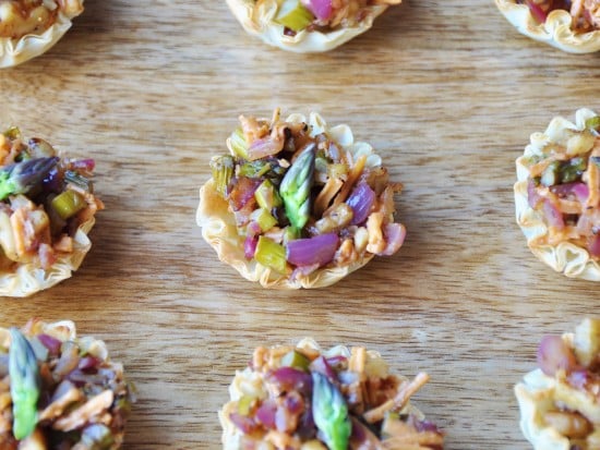 Vegan Caramelized Onion and Asparagus Cups