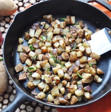 Skillet Fried Potatoes with Chives
