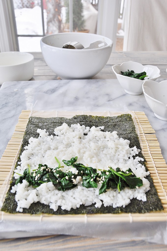 How to Make a Vegetable Sushi Roll
