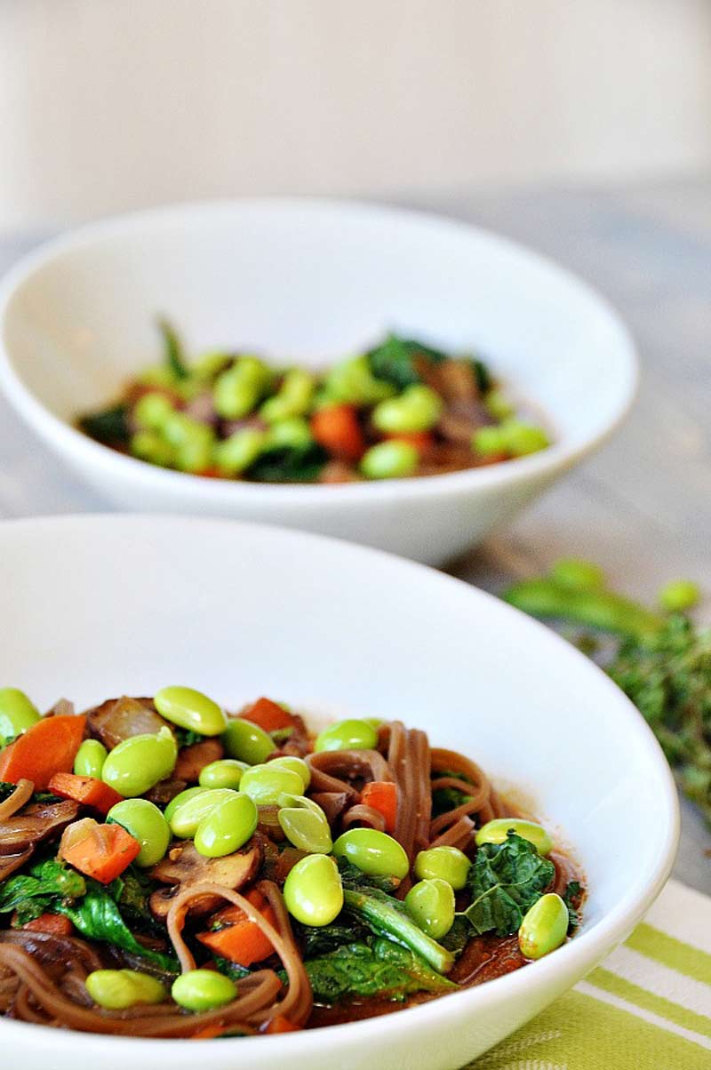 Panera Copycat Soba Noodle Bowl with Edamame. This recipe is easy to make, healthy, and oh so delicious. My husband ate two bowls and wanted more! www.veganosity.com