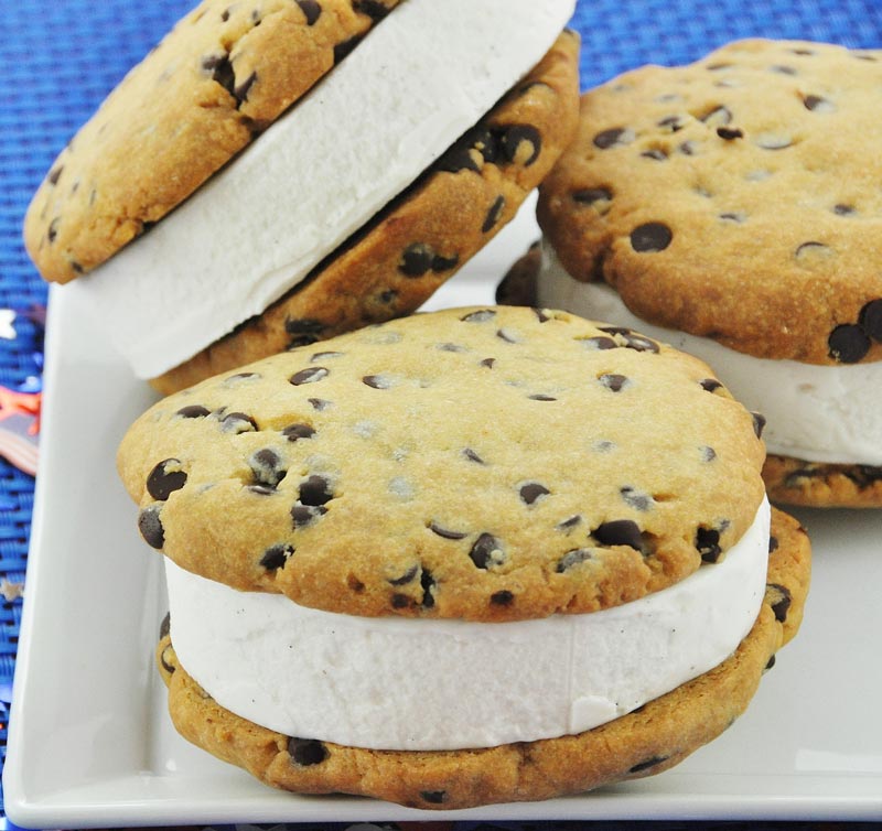 Vegan Chocolate Chip Ice Cream Sandwiches Veganosity Vegan Chocolate Chip Ice Cream Sandwiches Veganosity