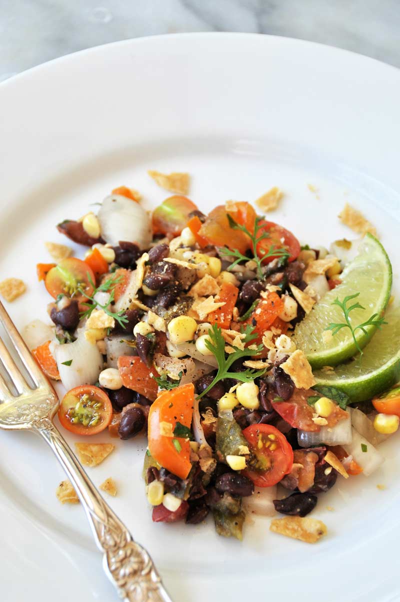 A healthy and savory Southwestern salad recipe that the whole family will love. Perfect for parties! www.veganosity.com