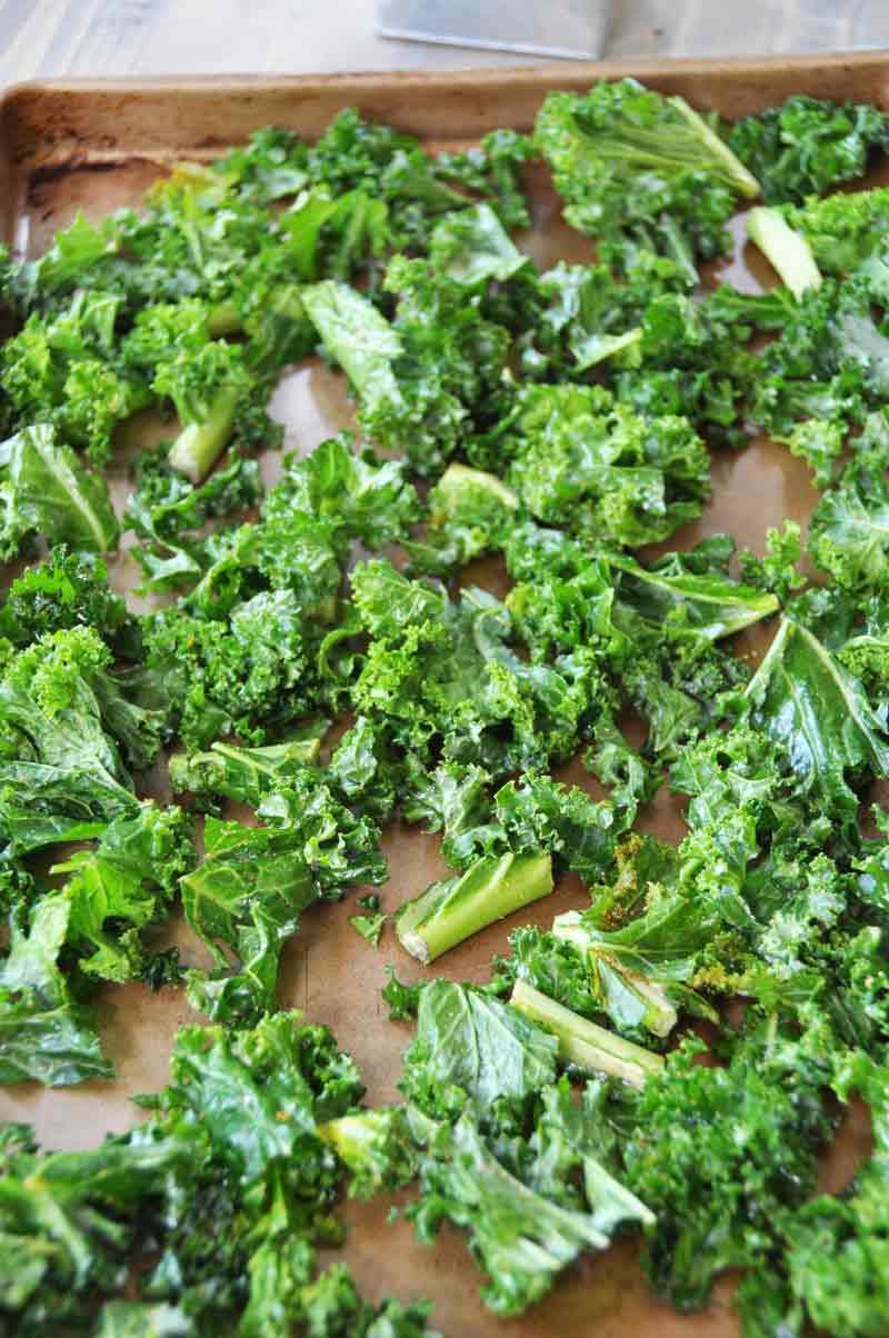 Make your own spicy kale chips at home. Find out how at www.veganosity.com