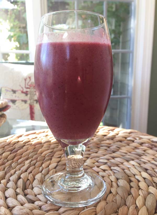 See what I ate to stay fit and strong while training for a marathon on a plant-based vegan diet. www.veganosity.com