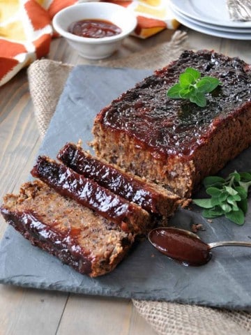 cropped-Smoky-Southern-Meatless-Meatloaf-4-1.jpg