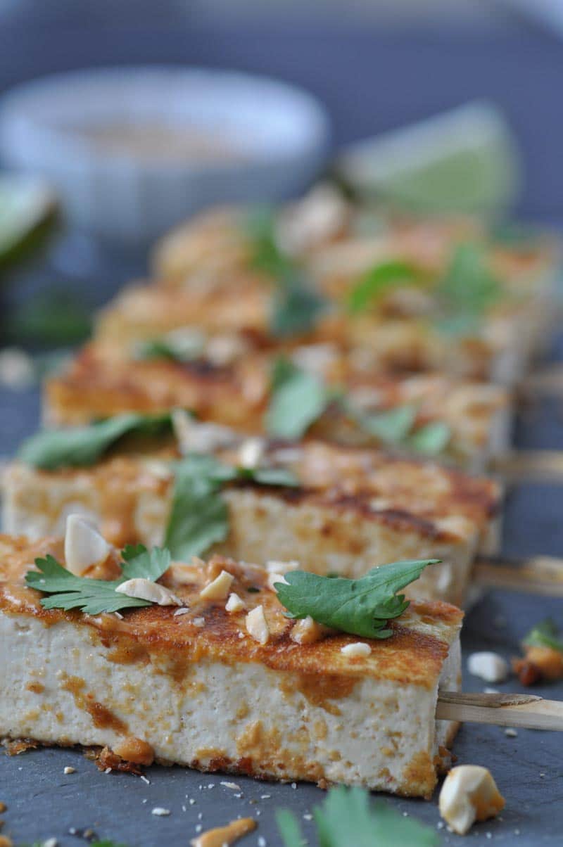 Vegan Peanut Sriracha Glazed Tofu Satay! An easy, quick, and healthy appetizer for your next get together.