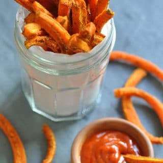 Delicious oven baked curry flavored fries. The perfect healthy snack.