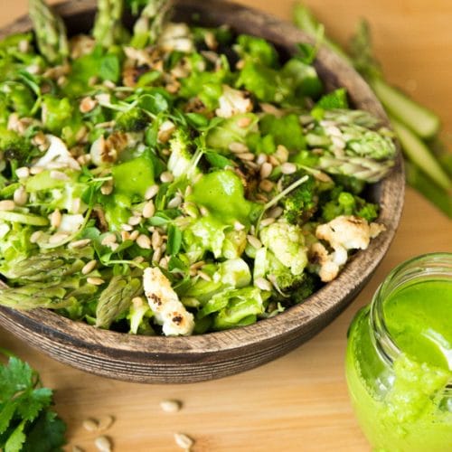 Spicy Basil and Parsley Green Sauce Veganosity