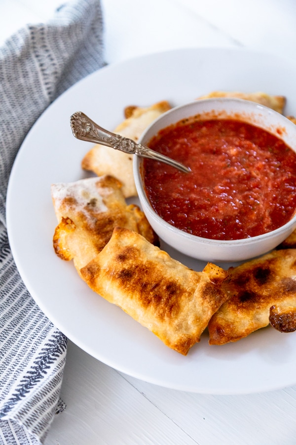 Crispy Vegan Pizza Rolls Veganosity