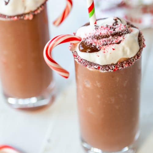 Vegan Frozen Eggnog Hot Chocolate - Veganosity