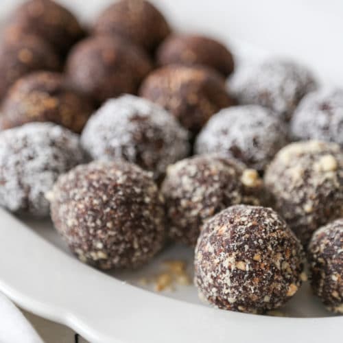 Healthy Chocolate Energy Balls - Veganosity